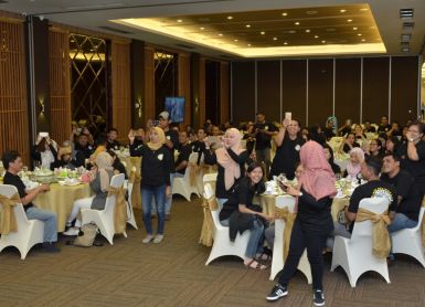  Gathering